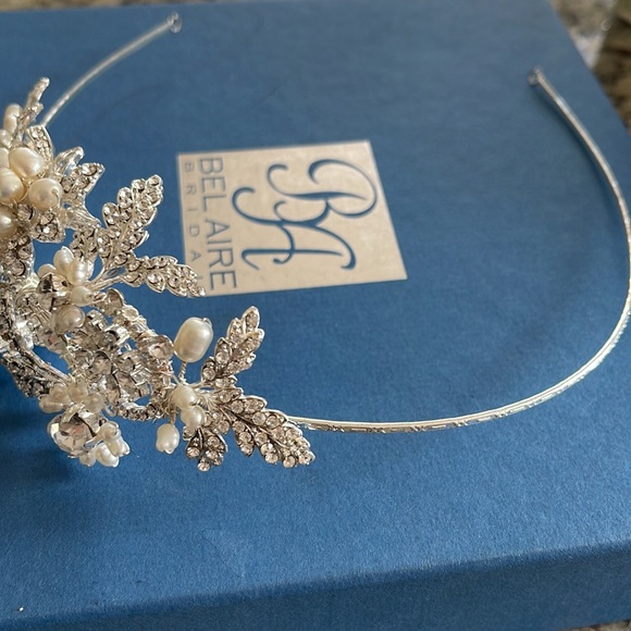 Bel Zaire Bridal headband - Picture 4 of 7